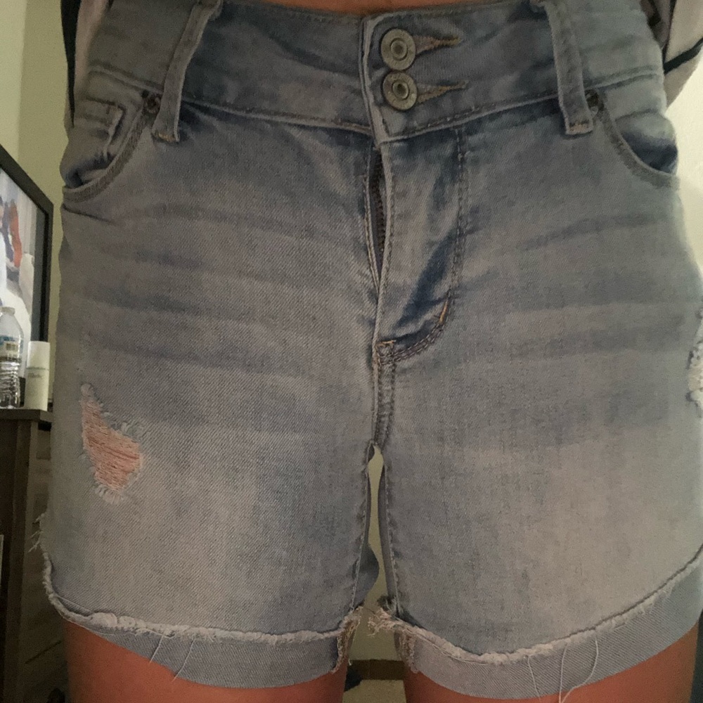 Light wash denim jeans shorts